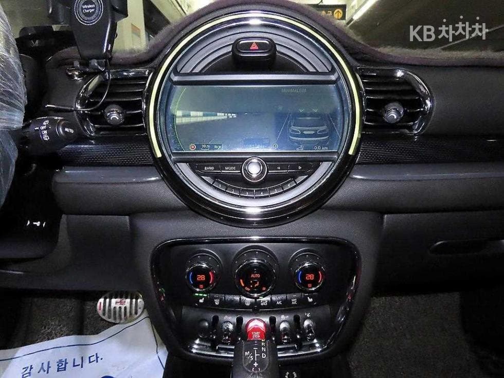 Mini 클럽맨S 1.6 일반형 - 11