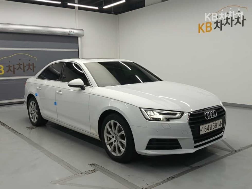 Ауди A4 (B9)40 TFSI - - 4