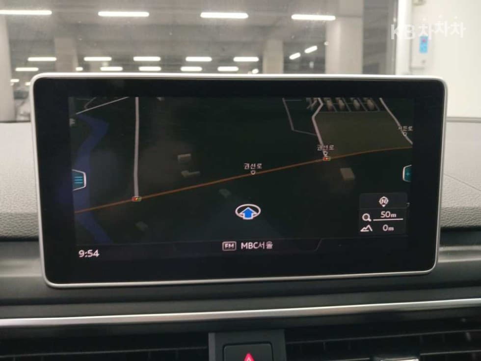 Ауди A4 (B9)40 TFSI - - 19
