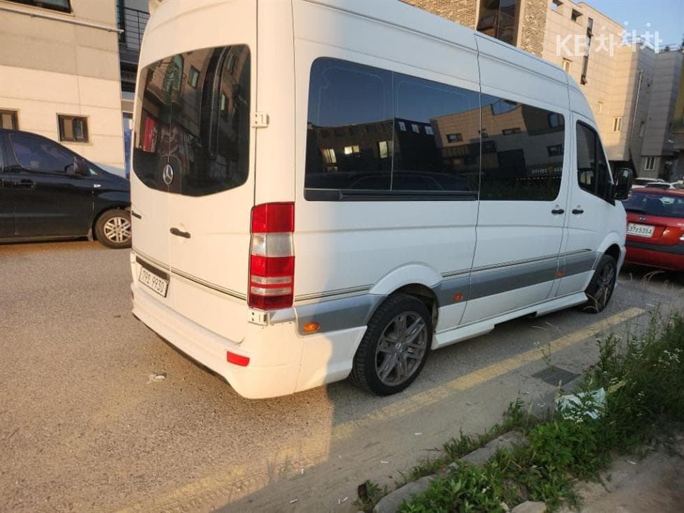 Mercedes-Benz 스프린터3.0 Diesel Luxury - 3
