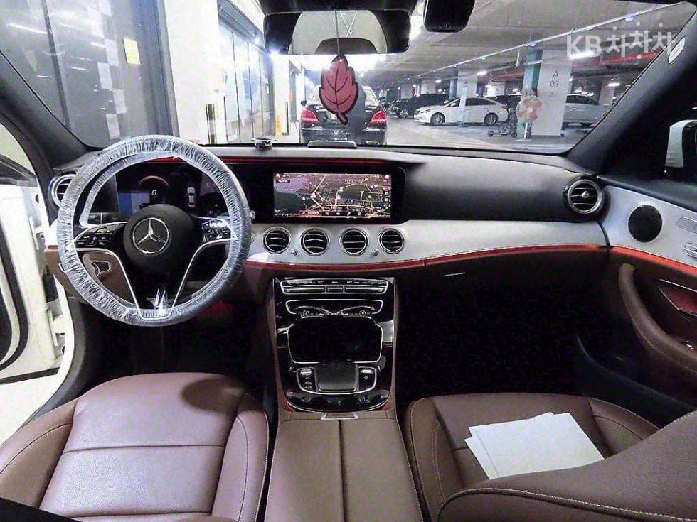Mercedes-Benz E-Class (W213)E250 Avantgarde - 10