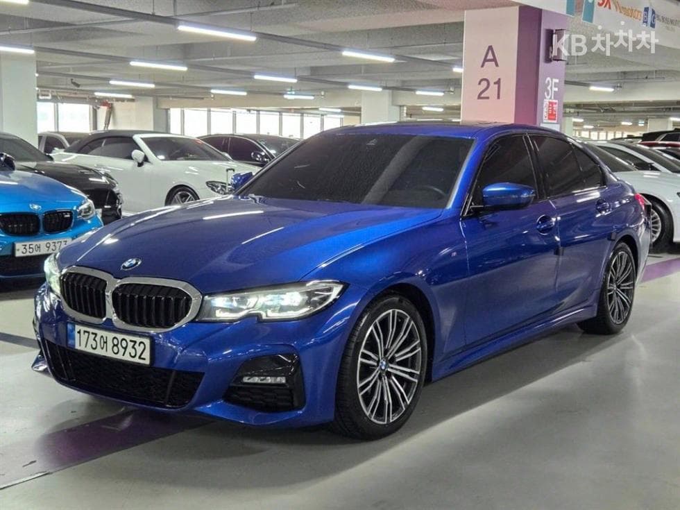 BMW 3 Series (G20) 320i M Sport - Image 1