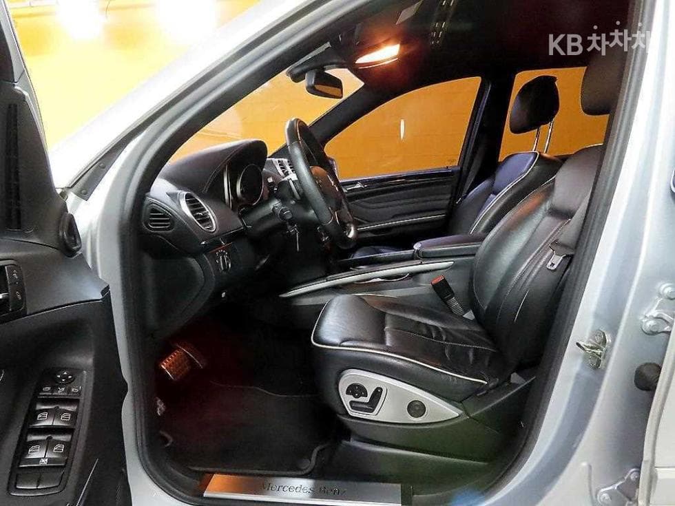 Mercedes-Benz M클래스ML300 CDI W164 - 12
