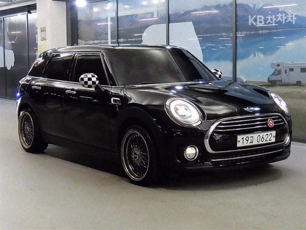 Mini 클럽맨 Second generation 1.5 Cooper High Trim - Image 1