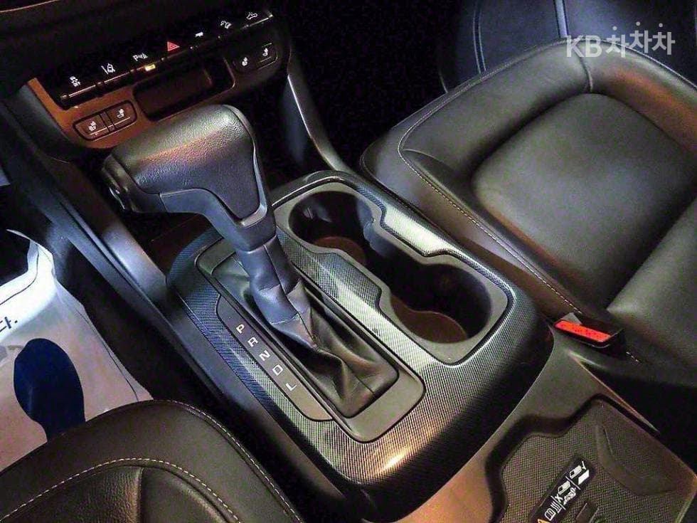 Джи Ем Корея Real New Colorado3.6L V6 4x4 Z71-X - 12