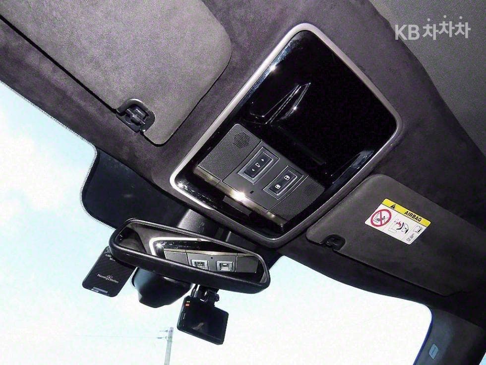 Land Rover New Range Rover Sport4.4 SDV8 HSE Dynamic - 15