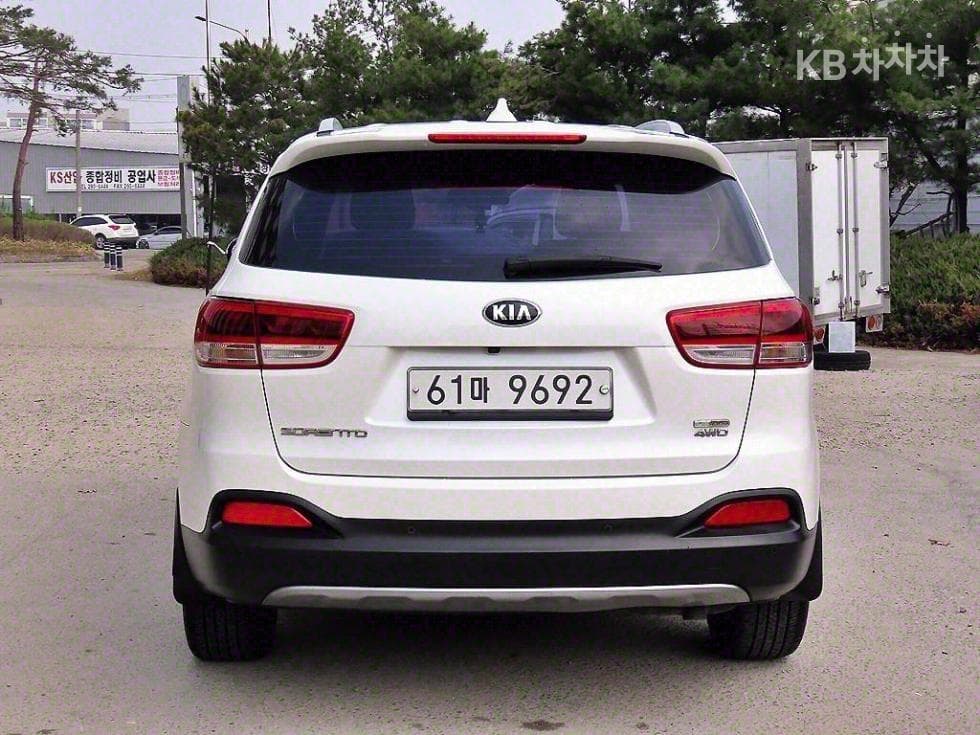 Kia All NewSorentoDiesel 2.2 4WD Noblesse - 4
