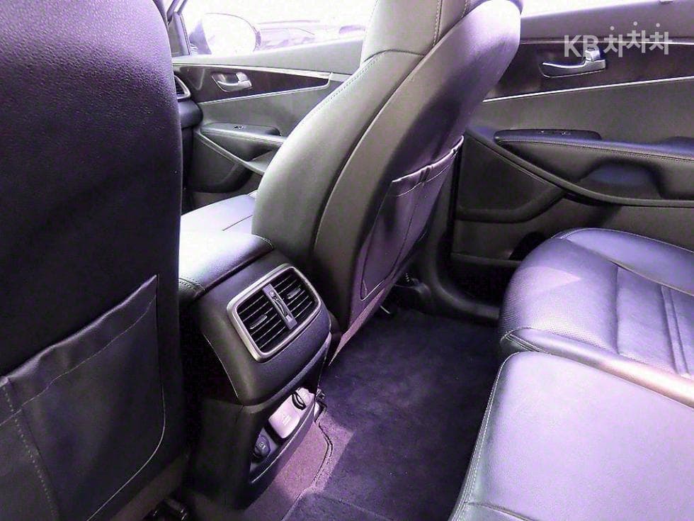 Kia All NewSorentoDiesel 2.2 4WD Noblesse - 17