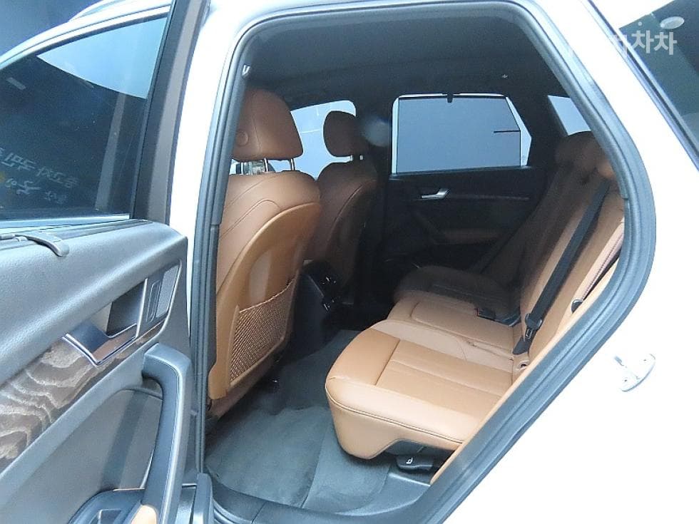 Audi The New Q5(FY)45 TFSI Quattro Premium - 11