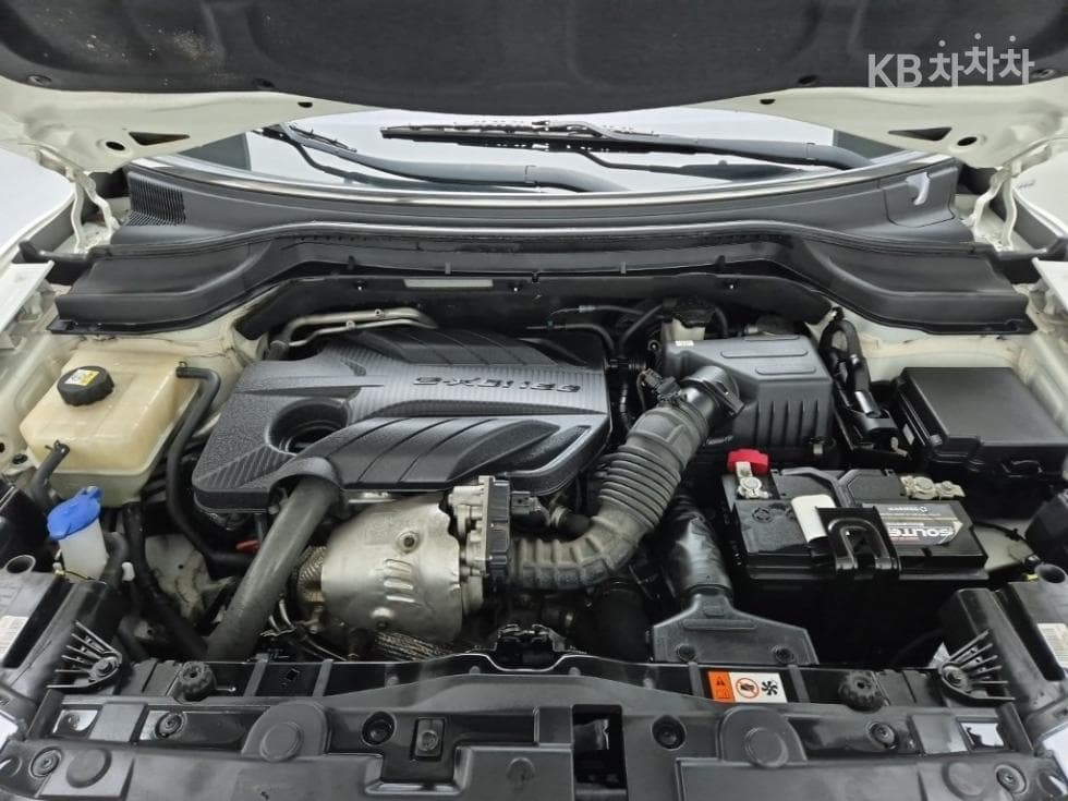 KG Mobility Very New (facelift/refresh; particularly for Tivoli) TivoliDiesel V5 4WD Standard - 5