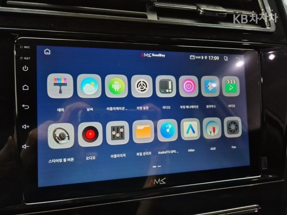 KG Mobility Very New (facelift/refresh; particularly for Tivoli) TivoliDiesel V5 4WD Standard - 13