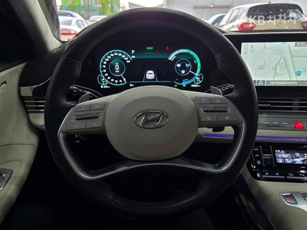 Hyundai The New (facelift) Grandeur (Azera) Hybrid2.4 Calligraphy - 8