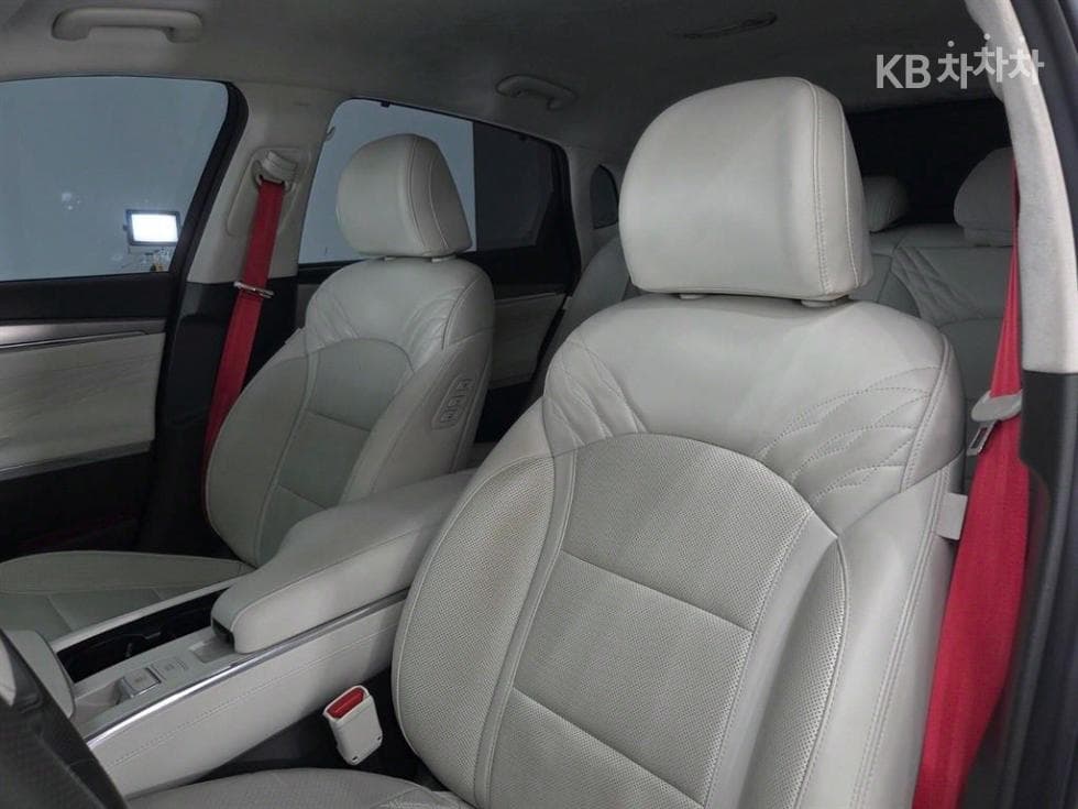 Hyundai The New (facelift) Grandeur (Azera) Hybrid2.4 Calligraphy - 11