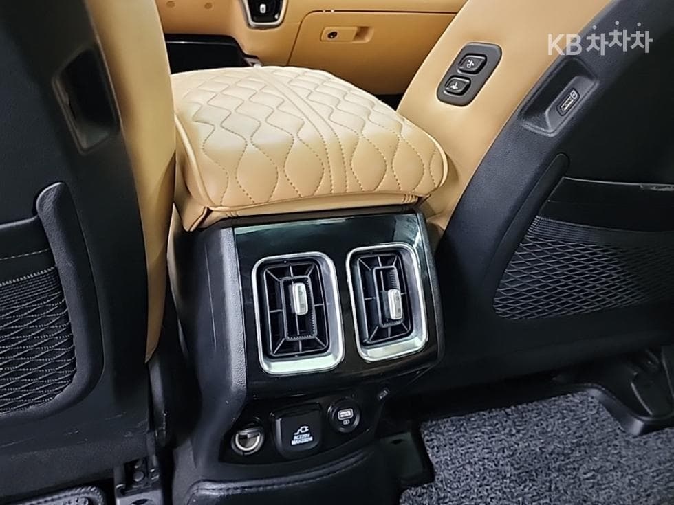 Киа Sorento 4-то поколение2.2 Дизел 4x4 Noblesse - 13