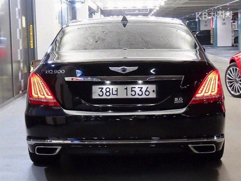 Genesis EQ9005.0 GDI AWD Prestige - 5