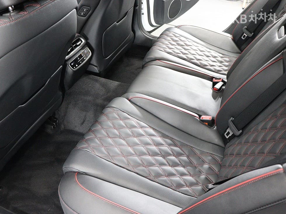 Дженезис G80(RG3)2.5 Турбо Бензин Директ Инжекция 2WD - 10