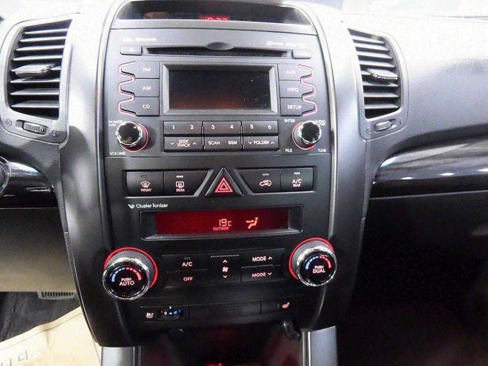 Kia SorentoRDiesel 2.2 2WD LIMITED Premium - 15