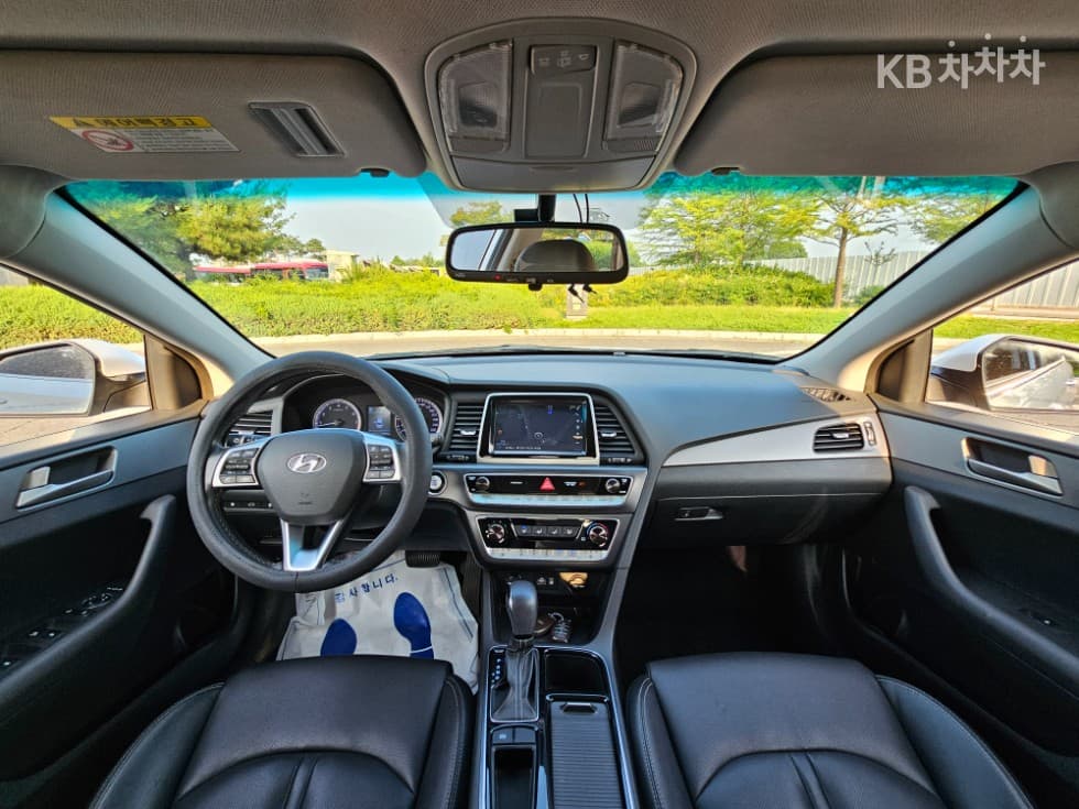 Хюндай Соната New Rise2.0 LPi Рент-а-кар Стил - 5