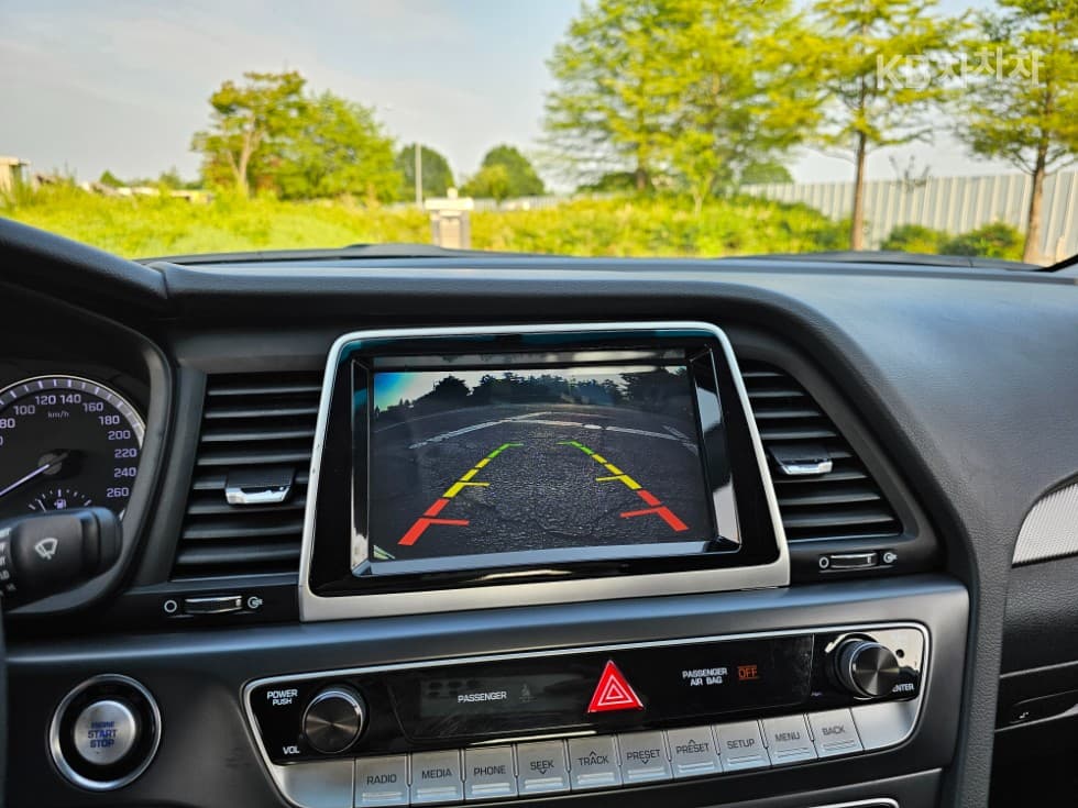 Хюндай Соната New Rise2.0 LPi Рент-а-кар Стил - 7