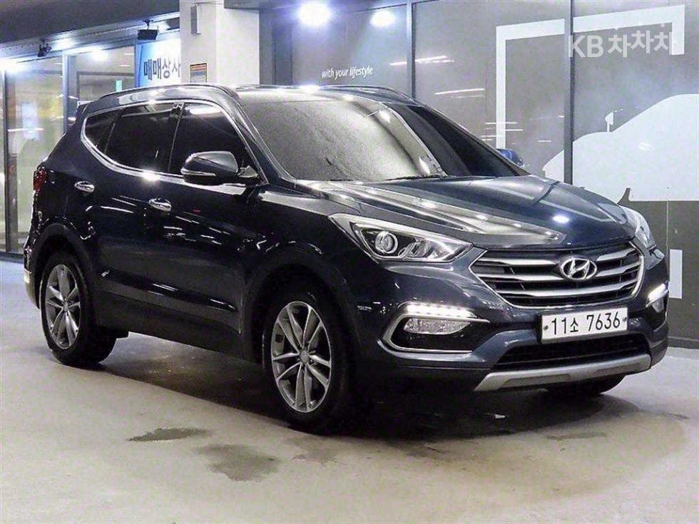 Hyundai Santa Fe The Prime Diesel Hyundai R-engine 2.0 diesel 2WD 5-seater Exclusive 기본 - Image 1