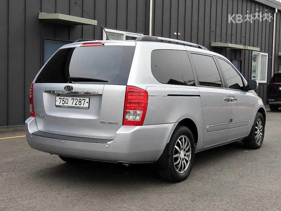 Kia Carnival R그랜드Carnival President - 4