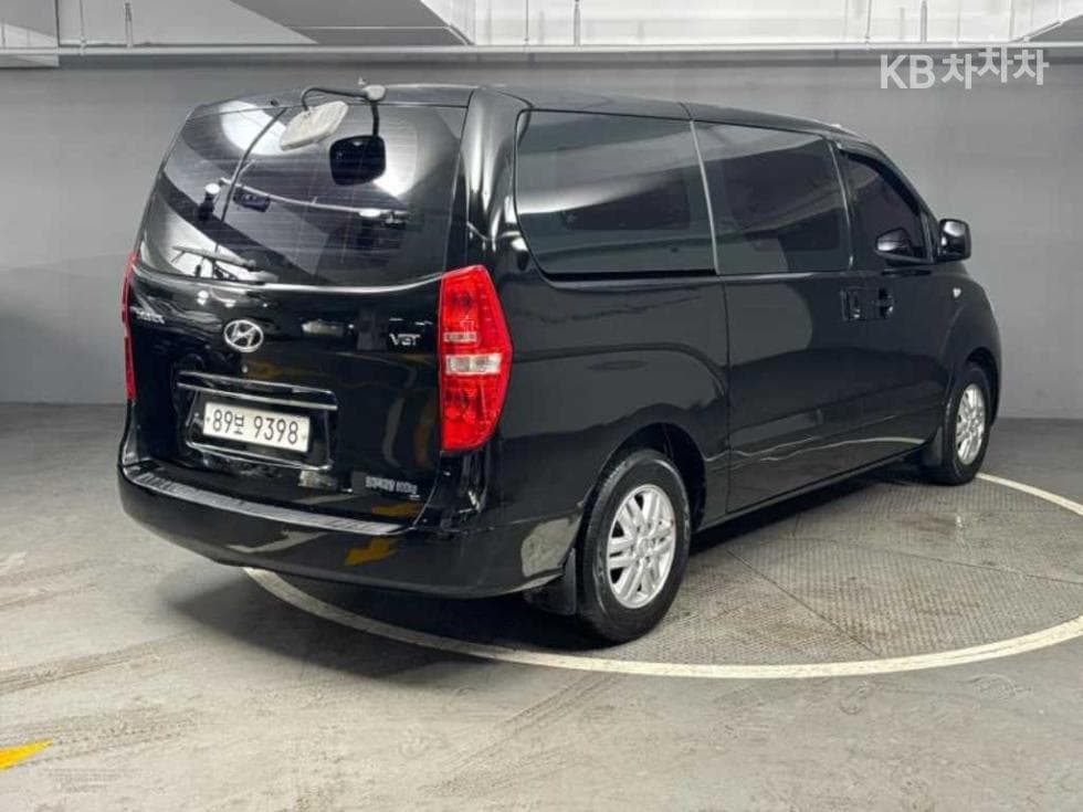 Hyundai Grand Starex3Seater승 Van Smart - 4