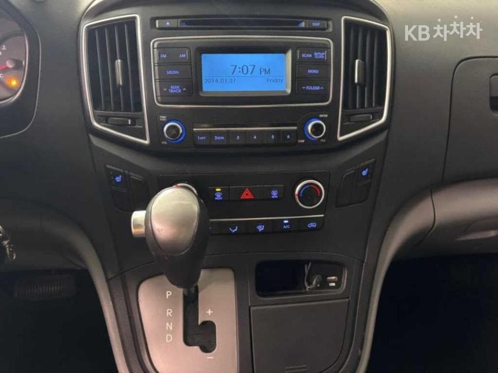 Hyundai Grand Starex3Seater승 Van Smart - 8