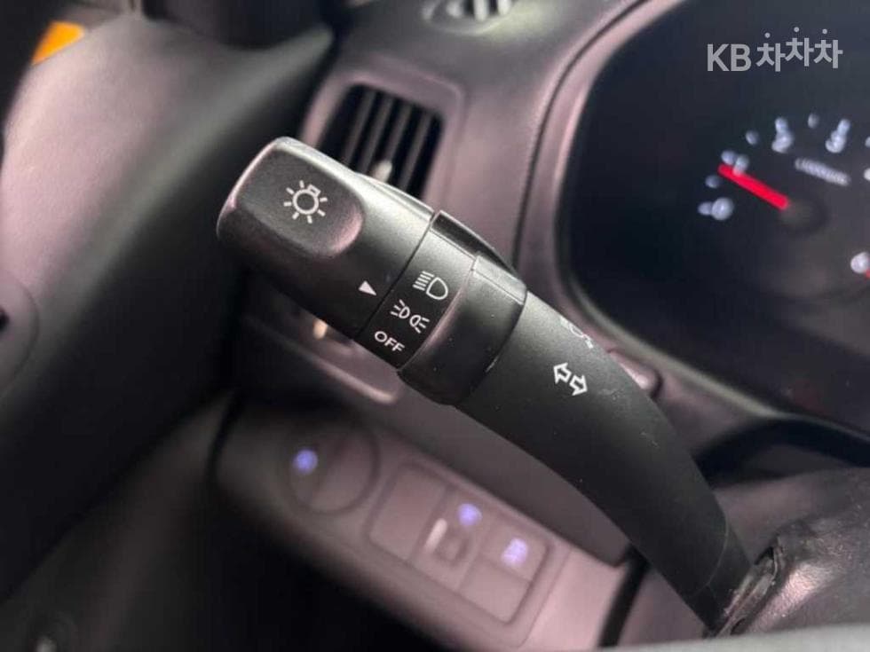 Hyundai Grand Starex3Seater승 Van Smart - 10