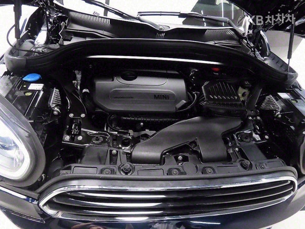 Mini Countryman (F60)1.5 Cooper Classic Standard - 18