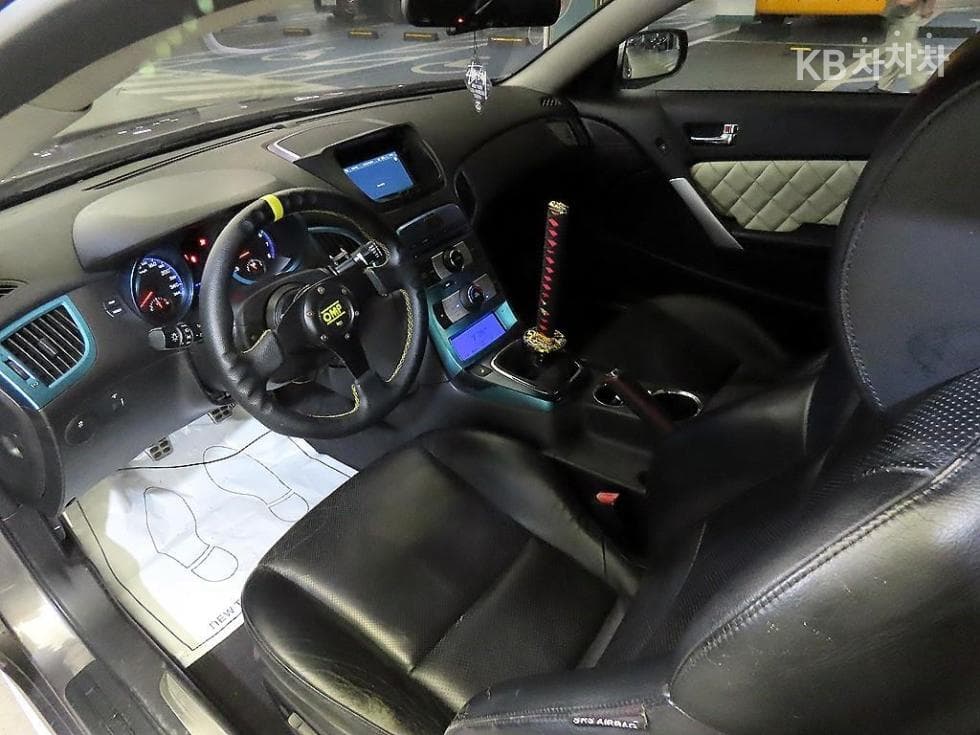 Hyundai Genesis Coupe200 Turbo P - 10