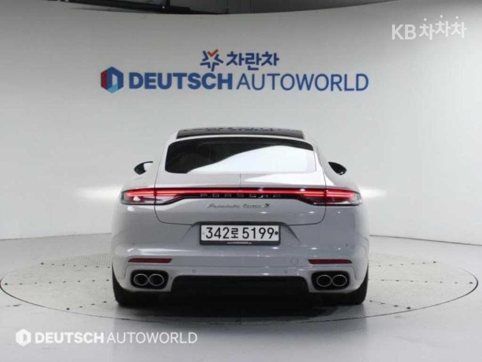 Porsche 파나메라 (971)4.0 Turbo S E-Hybrid Стандартен - 4