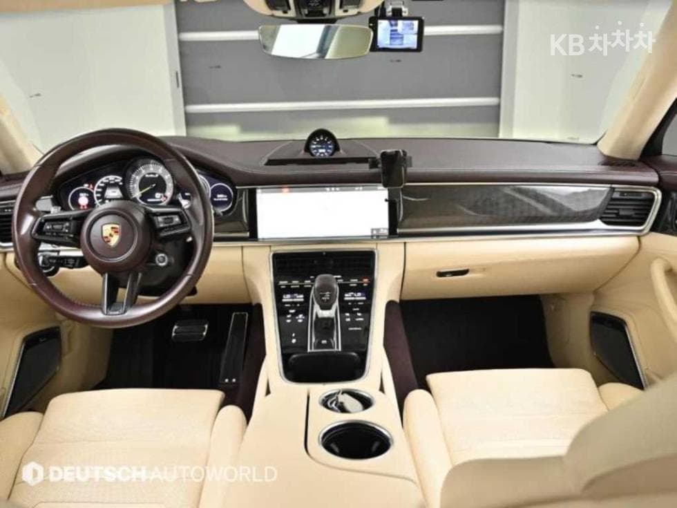Porsche 파나메라 (971)4.0 Turbo S E-Hybrid Стандартен - 7
