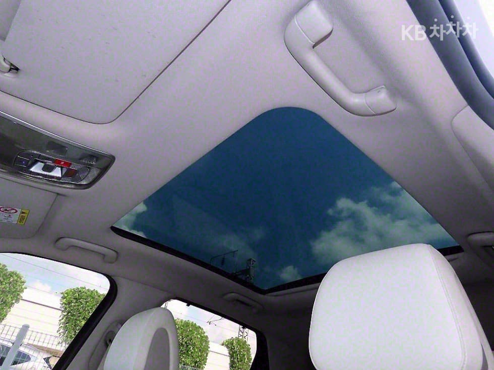 Дженезис GV60Стандартен AWD Стандартен - 15