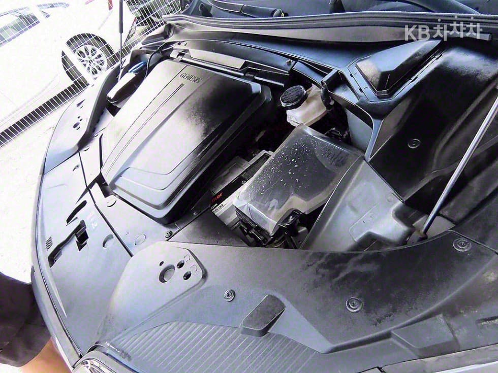 Дженезис GV60Стандартен AWD Стандартен - 19