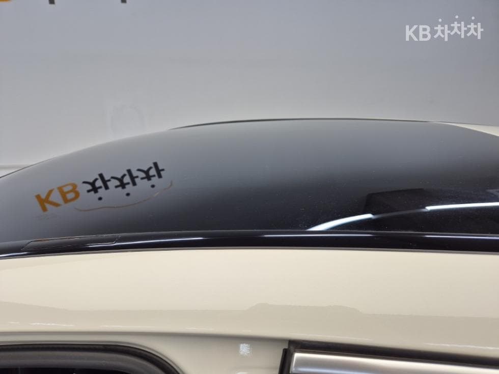 Местен피니티 Q302.0t Exclusive - 13