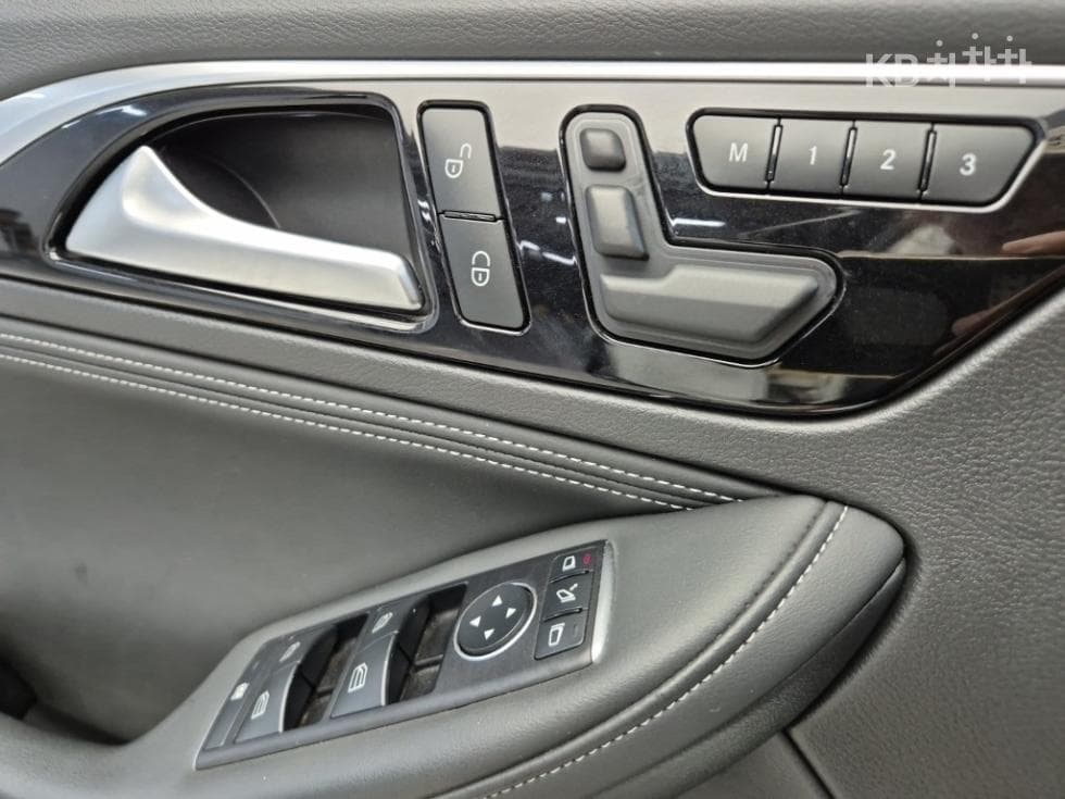 Местен피니티 Q302.0t Exclusive - 18