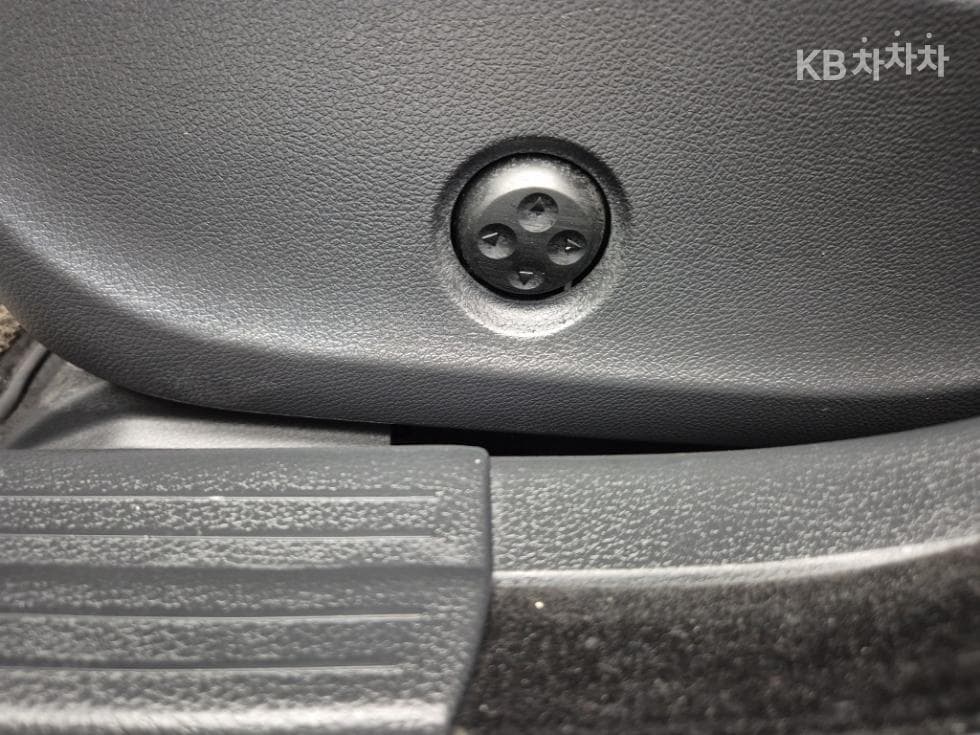 Местен피니티 Q302.0t Exclusive - 19