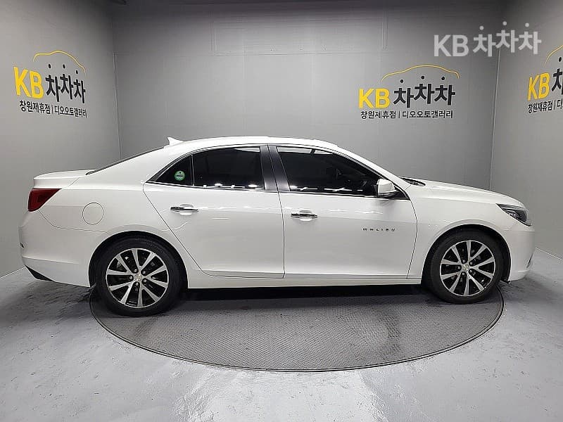 Джи Ем Корея Chevrolet МалібуLPGi 2.0 LTZ Deluxe Pack - 3