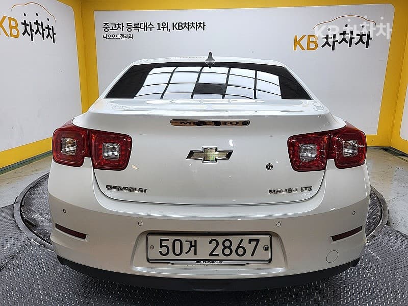 Korea GM Chevrolet Malibu LPGi 2.0 LTZ Deluxe Pack (Black Wheel) - Image 4