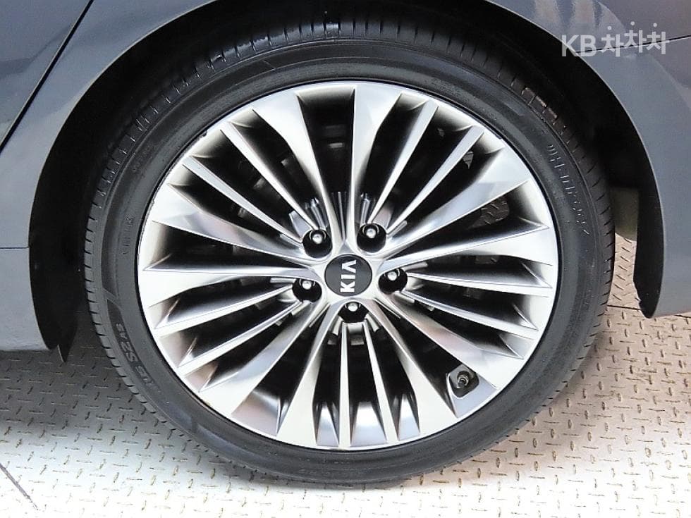Kia All New K73.3 GDI Noblesse - 20