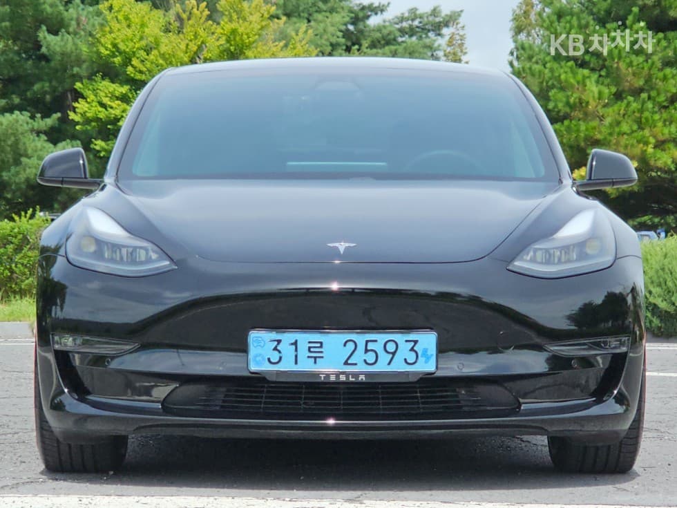 테슬라 Model 3 Performance - Image 1