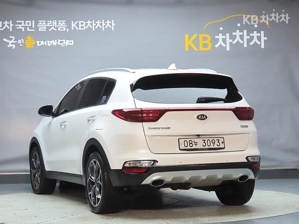 Киа Sportage 더 볼드2.0 Дизел 2WD Noblesse - 4