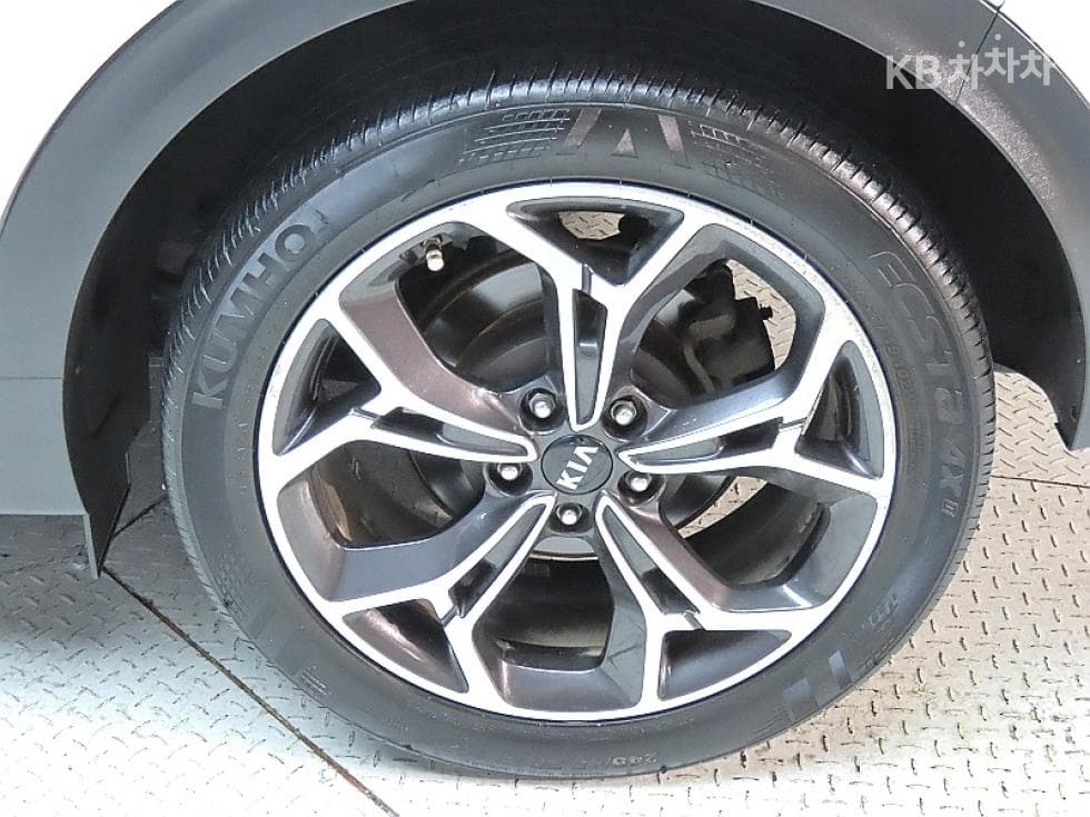 Киа Sportage 더 볼드2.0 Дизел 2WD Noblesse - 20