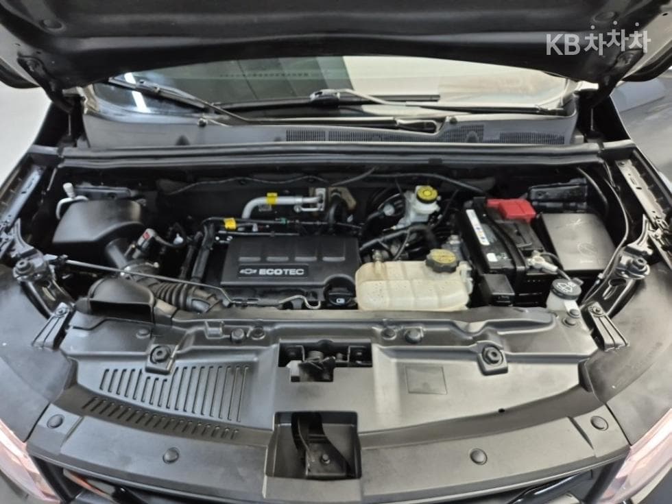 GM Korea The New (facelift) Trax1.4 레드라Seater Premiere - 5