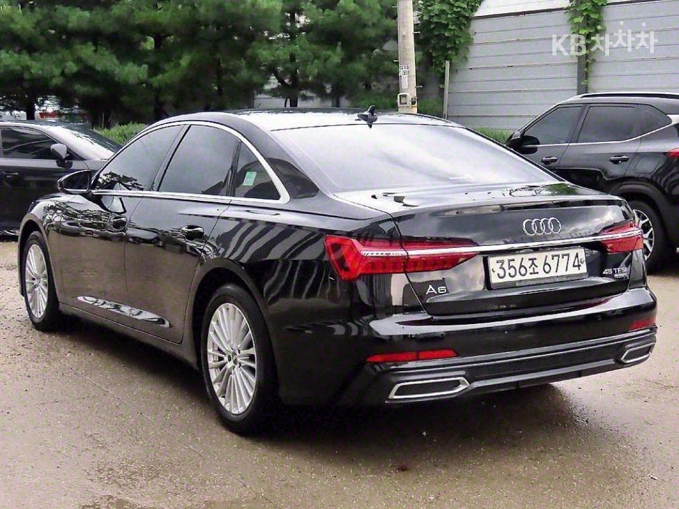 Ауди A6(C8)45 TFSI Quattro Premium - 3