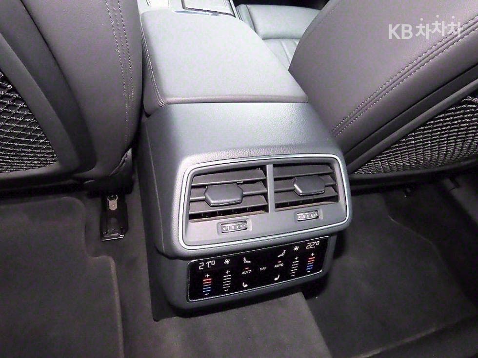 Ауди A6(C8)45 TFSI Quattro Premium - 15