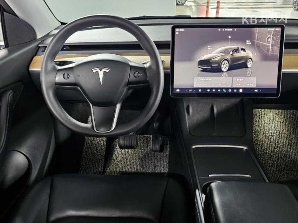 테슬라 Model YLong Range - 13
