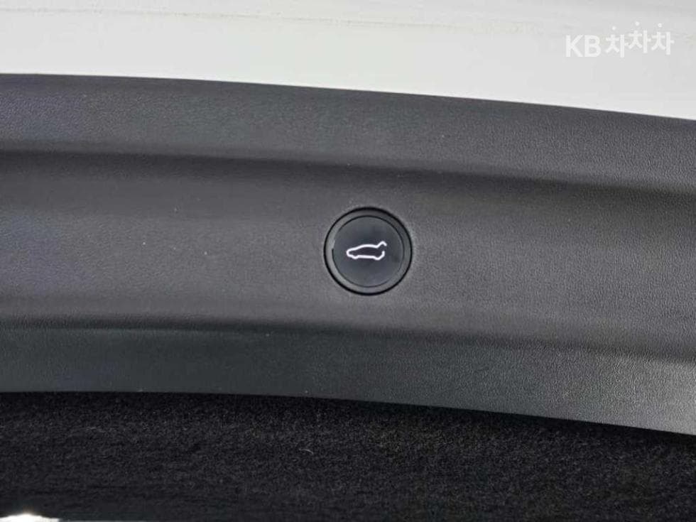 테슬라 Model YLong Range - 19