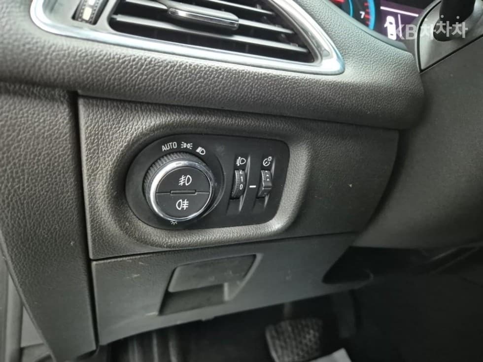 GM Korea All New Cruze1.4 Turbo LT Deluxe - 15