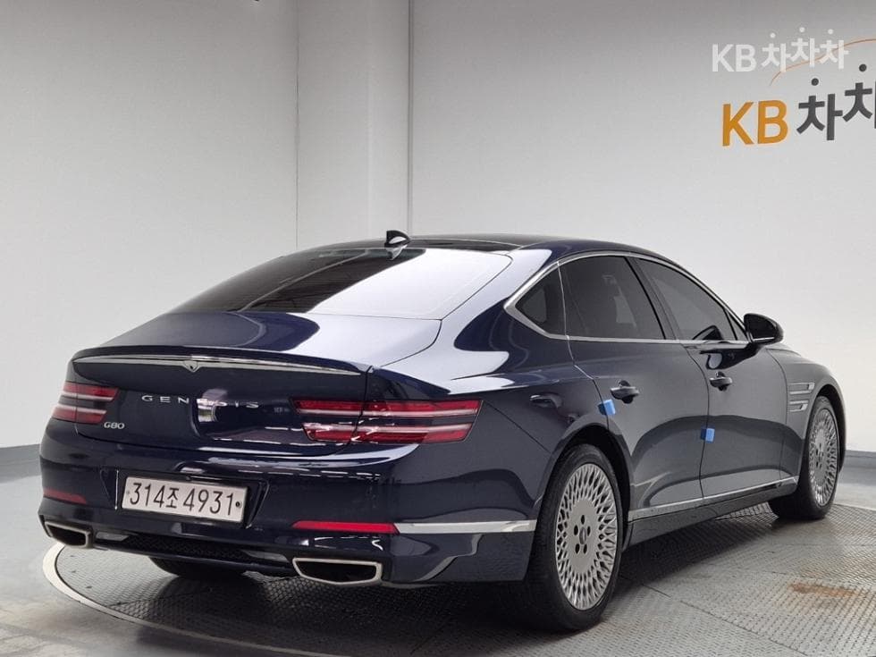 Дженезис G80(RG3)2.5 Турбо Бензин Директ Инжекция 2WD - 3